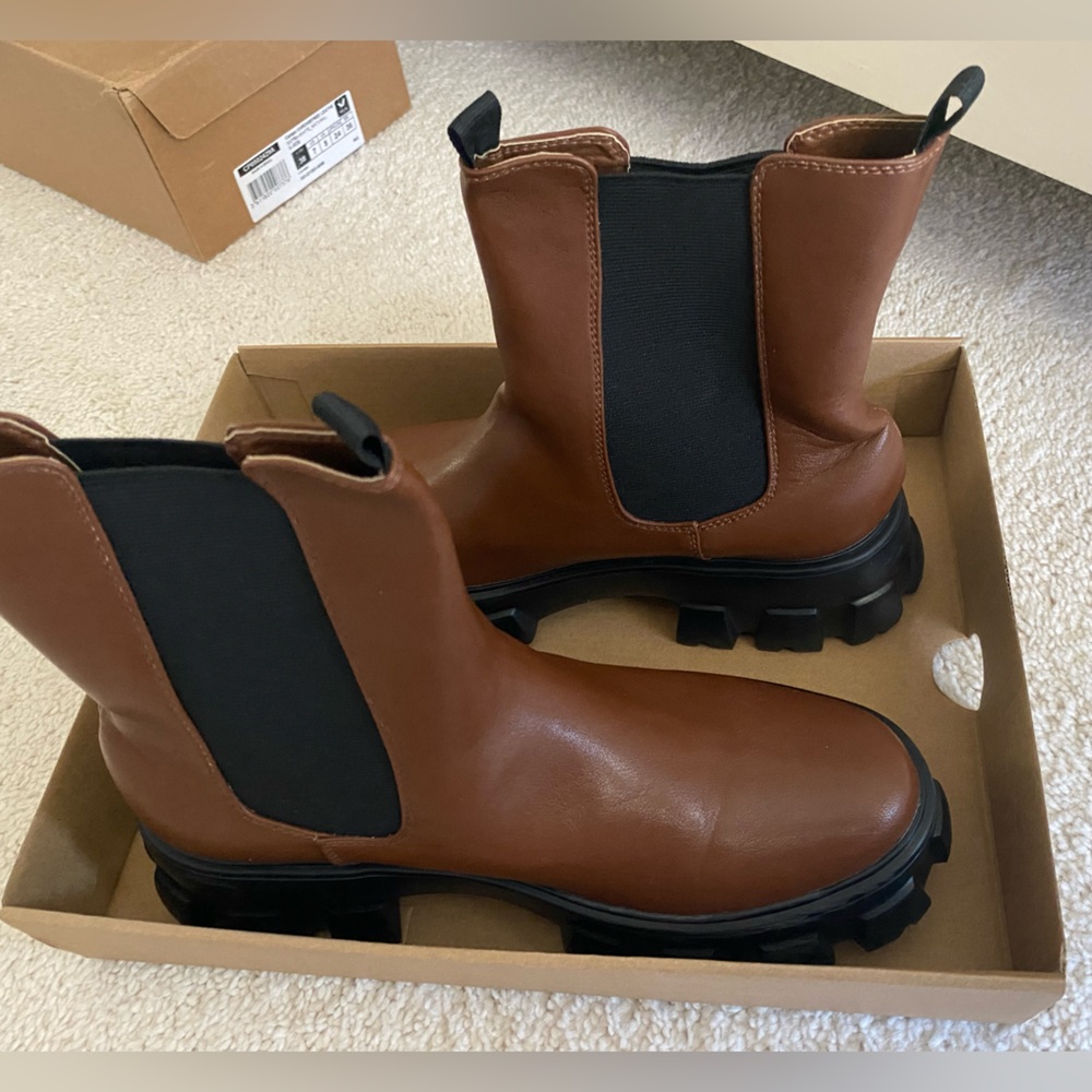 Princess Polly boots